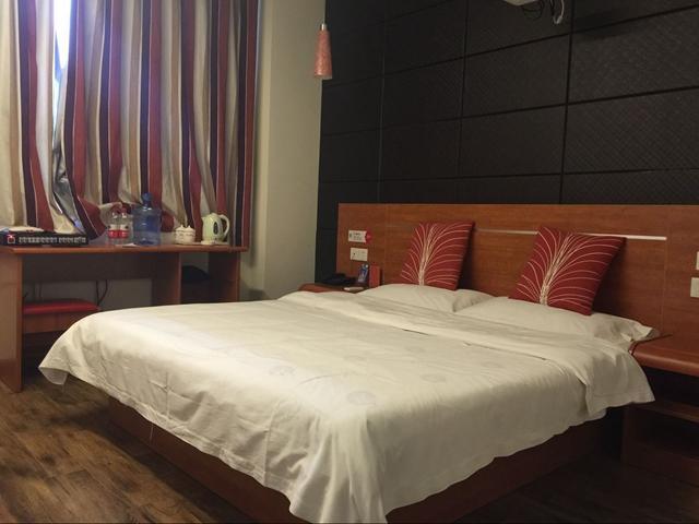 Thank Inn Chain Hotel Shangxi Changzhi Daqing Road Exteriér fotografie